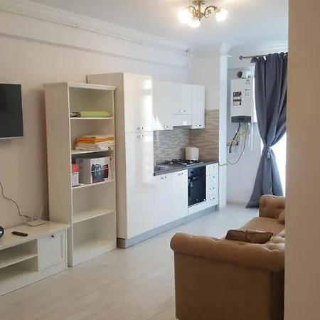 Solid 387 E6 דירה מאמאיה