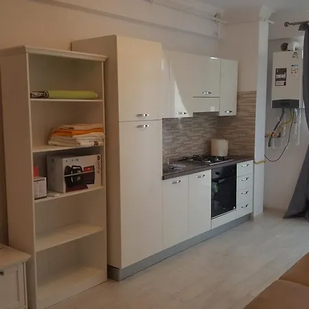 Solid 387 E6 Apartment Mamaia