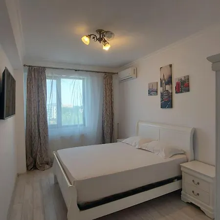 Solid 387 E6 Apartment